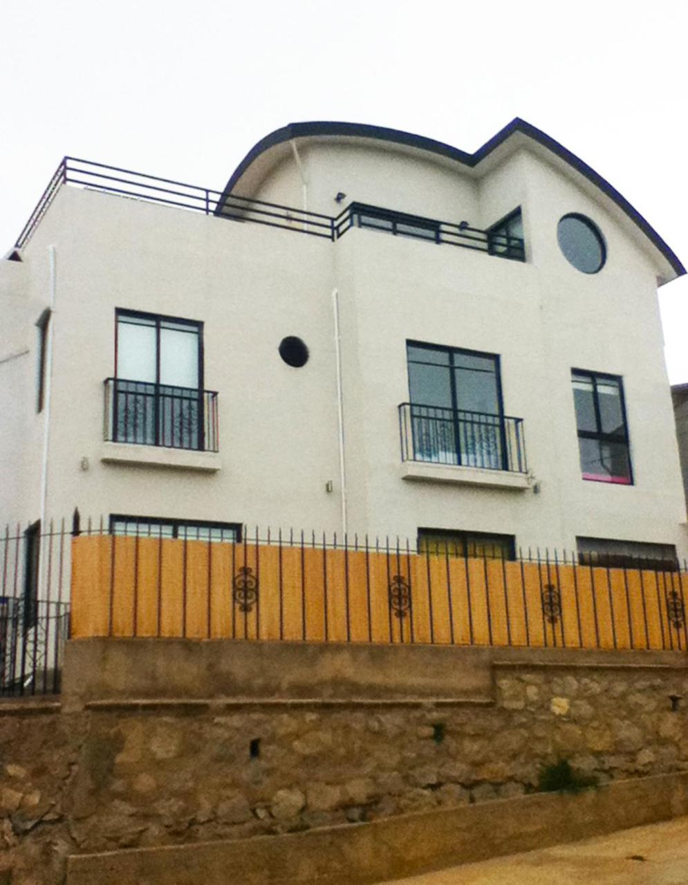 B&B Hostel Casamoro วิญาเดลมาร์ ภายนอก รูปภาพ