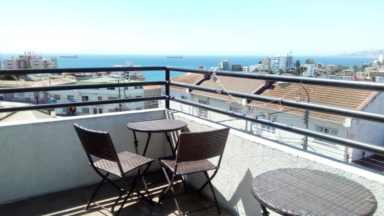 B&B Hostel Casamoro วิญาเดลมาร์ ภายนอก รูปภาพ